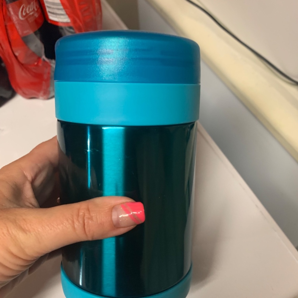 Hot/Cold Thermos - Picture 2 of 3